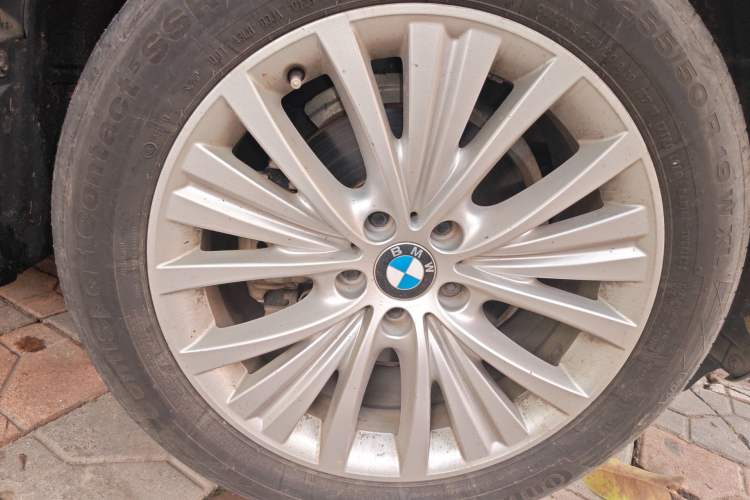 Used BMW X5 2015 xDrive28i
