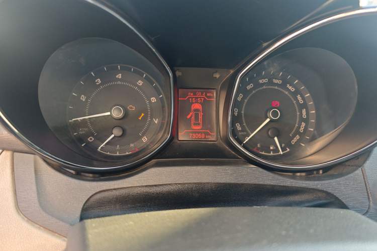 Used Chery Arrizo 7 2013 1.6L Manual ZhiXiang Edition Instrument Cluster