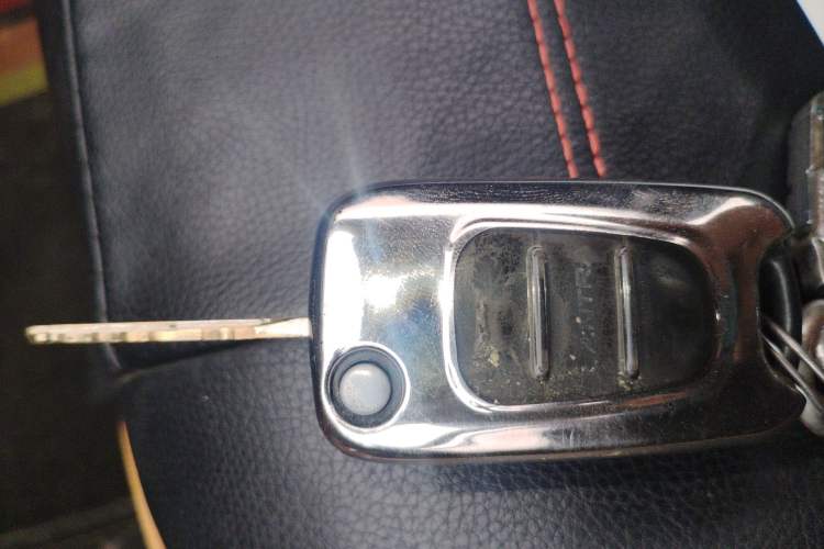 Used Hyundai Celesta 2011 1.6L Manual Comfort Edition
