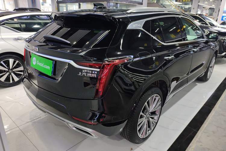 Used Cadillac GT4 2023 25T Luxury Model Rear Right 45 Deg