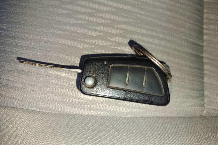 Used Wuling Hongguang 2015 1.5L S Base Model China IV Vehicle Key