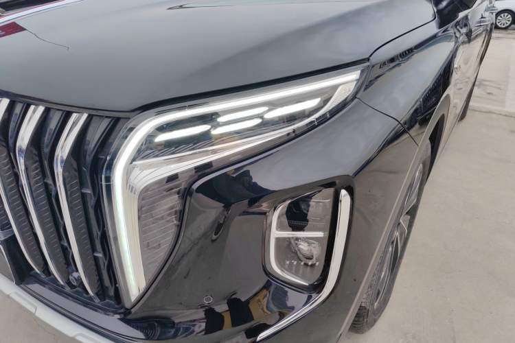 Used Hongqi HS7 PHEV 2024 2.0T PHEV Four-Wheel Drive Flagship Edition 6 Seats
