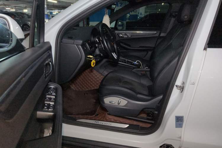 Used Porsche Macan 2014 Macan 2.0T Driver Seat