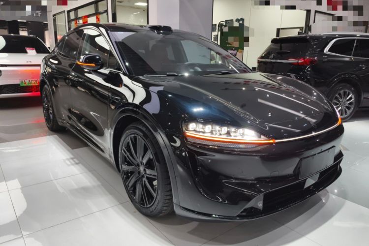 Used Hima Luxeed R7 2026 Model Pure Electric Ultra Front Right 45 Deg