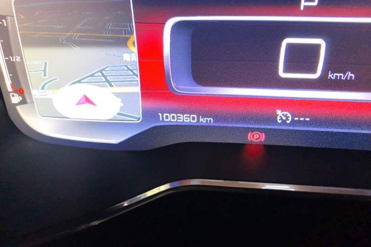 Used Citroen C5 AIRCROSS 2017 380THP Luxury Model Odometer Close Up