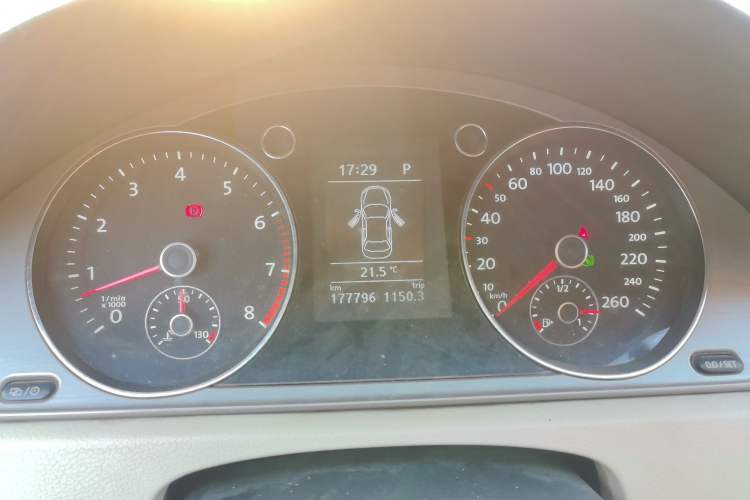 Used Volkswagen Magotan 2012 Revised 1.4 TSI Comfort Version Instrument Cluster