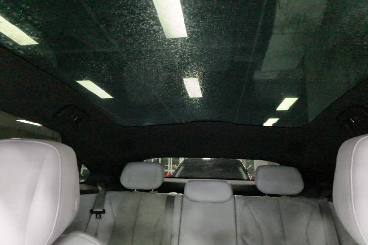 Used XPeng P7+ 2024 Long-Range Max Headliner