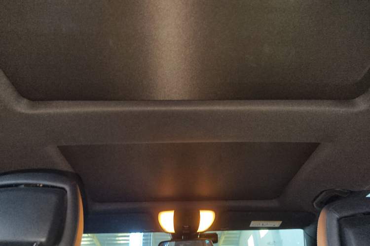 Used Mercedes-Benz GLK-Class 2015 GLK 260 4MATIC Dynamic Edition Ultimate Version
