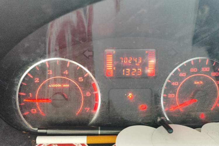 Used Wuling Hongguang V 2022 1.5L Jingqu Version Hydraulic Power Steering LAR