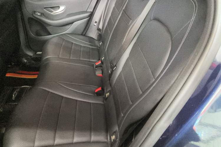 Used Mercedes-Benz GLC 2017 GLC 260 4MATIC Luxury Model Left Rear Seat