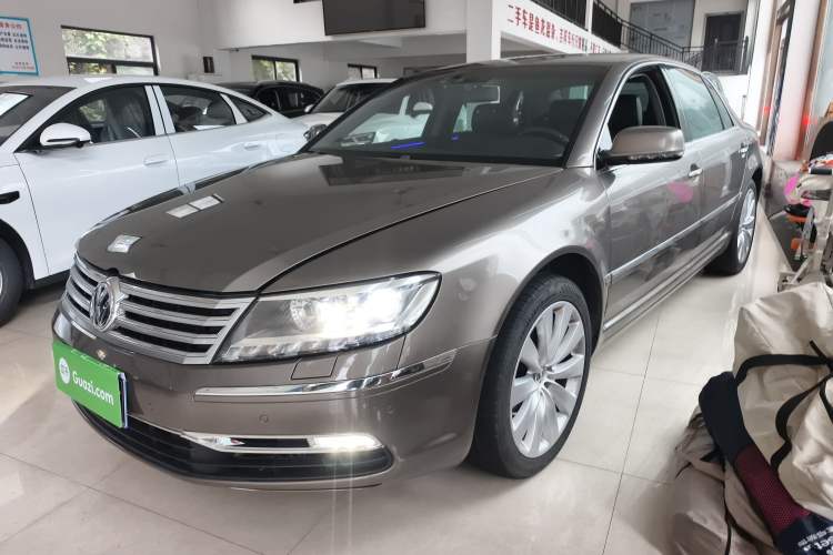 Used Volkswagen Phaeton 2012 3.6L Deluxe Custom Edition