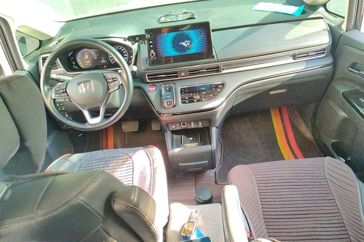 Used Honda Elysion 2022 2.0L eHEV Luxury First Edition