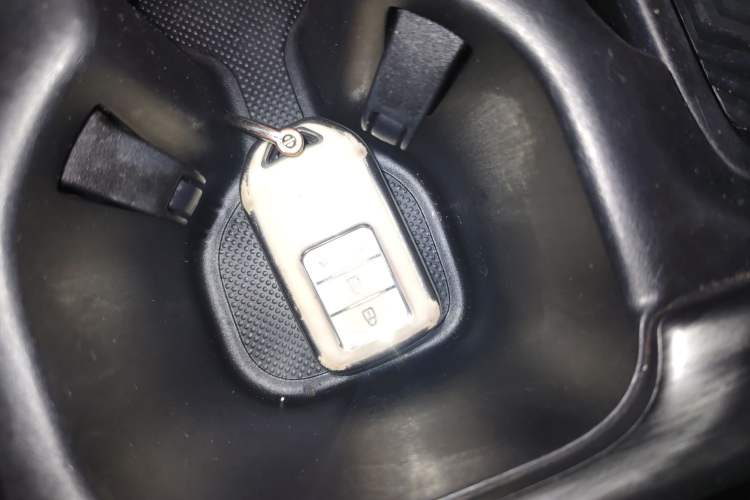 Used Honda CR-V 2021 240TURBO CVT 2WD Black Jazz Edition
