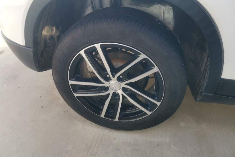 Used Bestune X40 2018 Internet Celebrity Edition 1.6L Automatic Luxury Version
