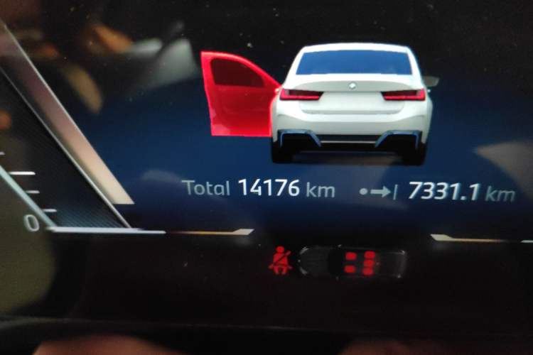 Used BMW i3 2024 eDrive 35 L
