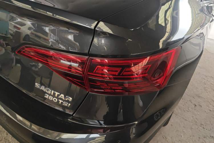 Used Volkswagen Sagitar 2022 280TSI DSG Flyover Edition
