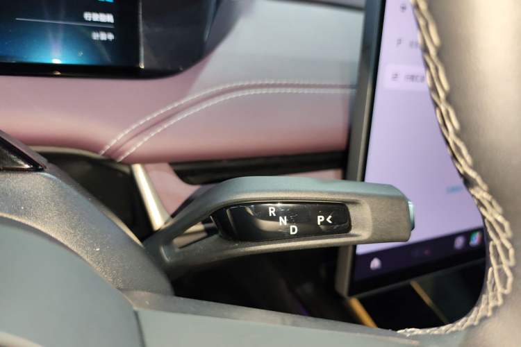 Used Xiaomi Auto SU7 2024 Rear-Drive Long-Range Intelligent Driving Version