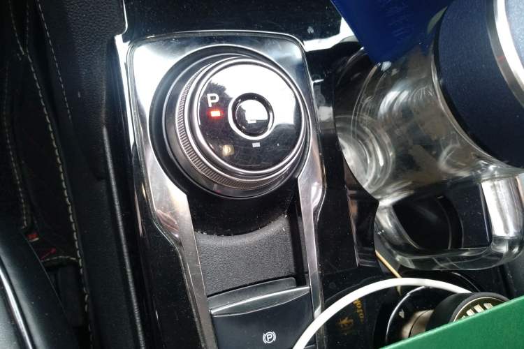 Used Ford Escape 2020 EcoBoost 245 Two-Wheel-Drive Titanium Edition
