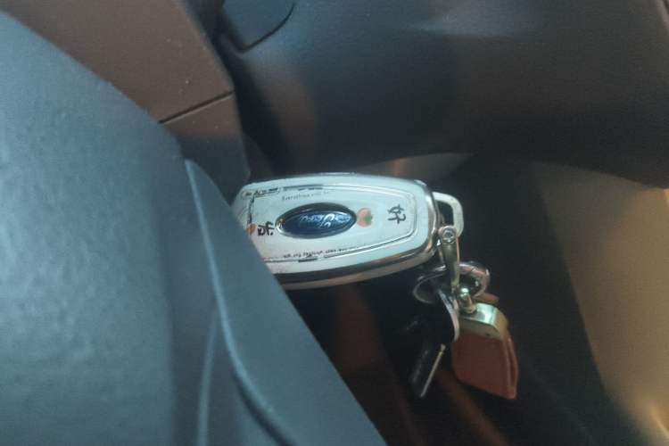 Used Ford Focus 2012 Sedan 1.6L Automatic Comfort Model