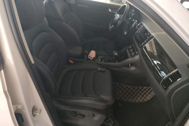 Used Skoda Kodiaq 2020 TSI330 5-Seat Two-Wheel Drive Deluxe Enjoyment Edition
