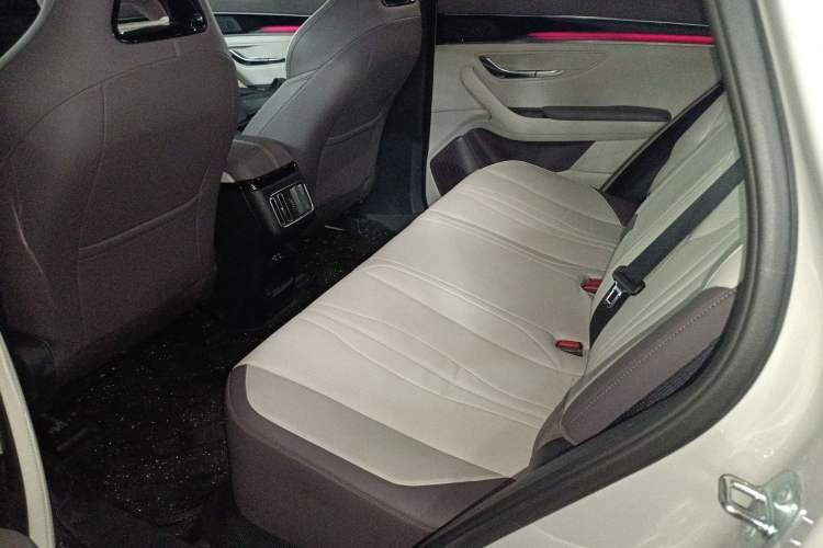 Used BYD Song PLUS New Energy 2025 DM-i Intelligent Driving 160KM Flagship Model