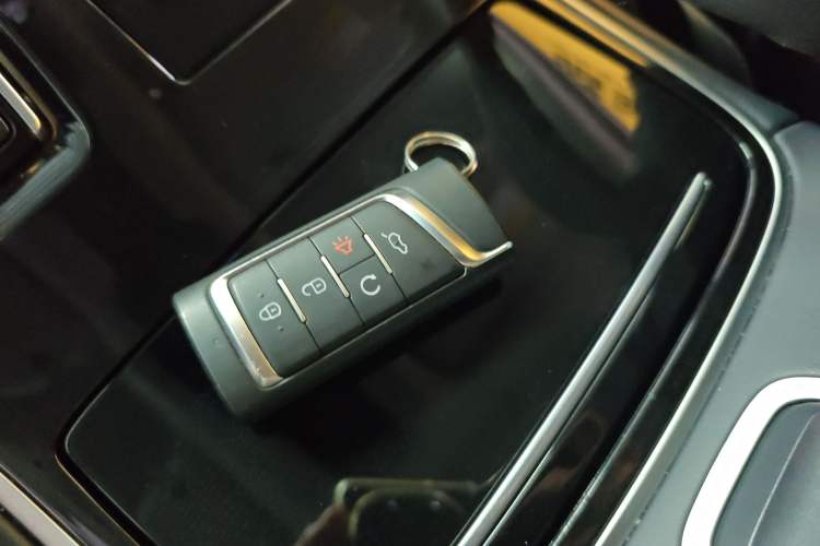 Used GAC Trumpchi M8 2021 Revised Version Lingxiu Series 390T Luxury Edition Vehicle Key