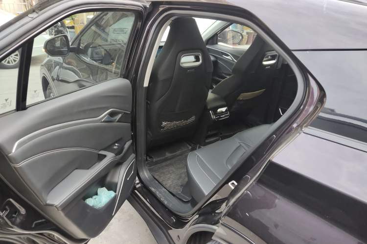 Used NETA U 2022 Changan CS55 Pro Tri-Cell Lithium Left Rear Seat