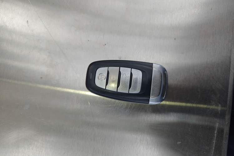 Used Hongqi H5 2019 30TD Smart Connect Dynamic Edition Vehicle Key