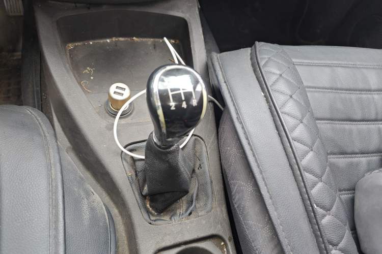 Used Wuling Hongguang 2015 1.2L S Base Model China V Standard