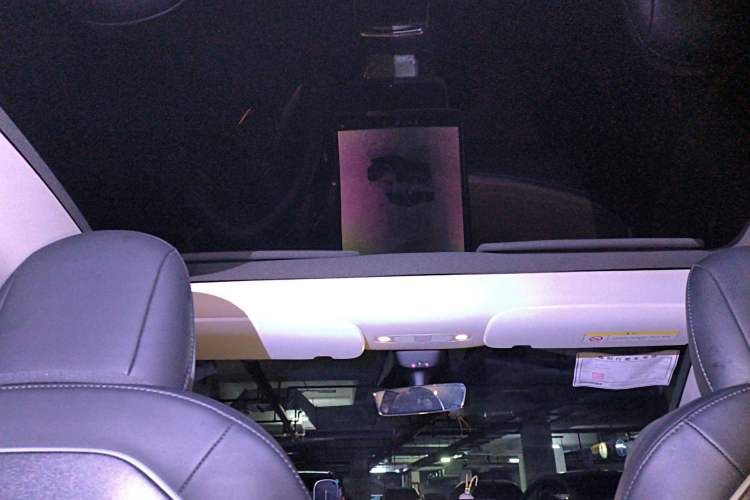 Used Tesla Model Y 2022 Rear-Wheel-Drive Version Headliner