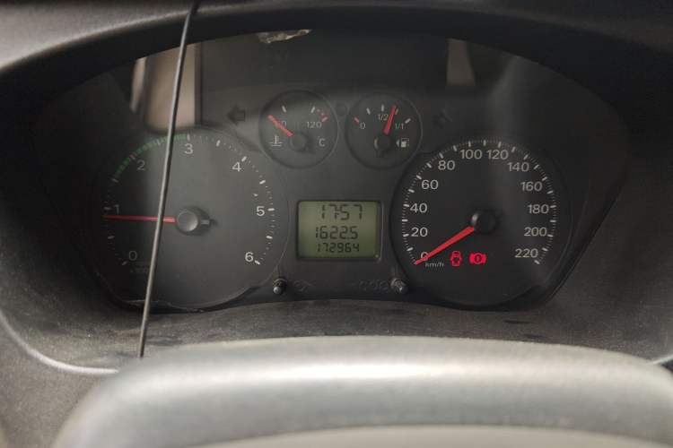 Used Ford Transit Custom 2009 2.4T Diesel Multi-Function Long Wheelbase Mid-Roof Emission Standard III
