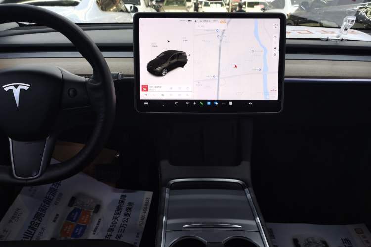 Used Tesla Model Y 2021 Long-Range All-Wheel-Drive Version
