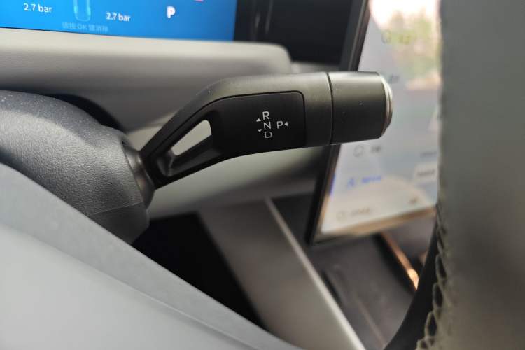 Used Lynk & Co Z10 2025 95 kWh 766 km Range Rear-Wheel Drive Max