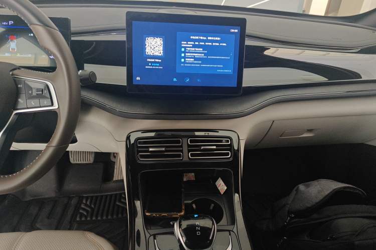 Used BYD Qin PLUS 2024 HONOR Edition DM-i 55KM Leading Model
