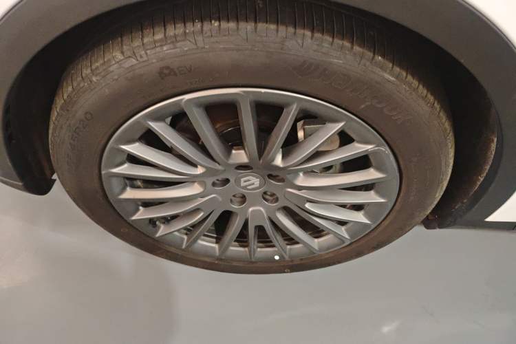 Used Leapmotor C11 2024 All-Electric 580 Luxury Edition Left Front Wheel Hub