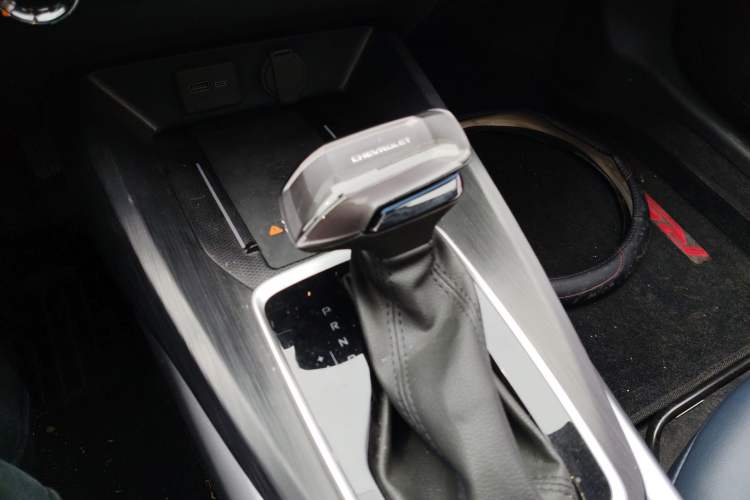 Used Chevrolet Monza 2023 1.5L Dual-Clutch Enjoyment Edition Gear Lever