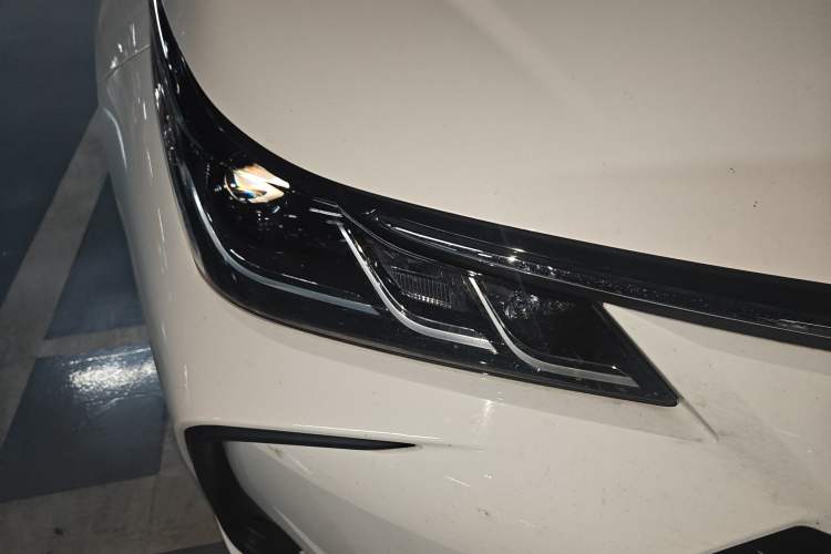 Used Toyota Corolla 2023 1.8L Smart Electric Hybrid Dual-Motor Elite Edition