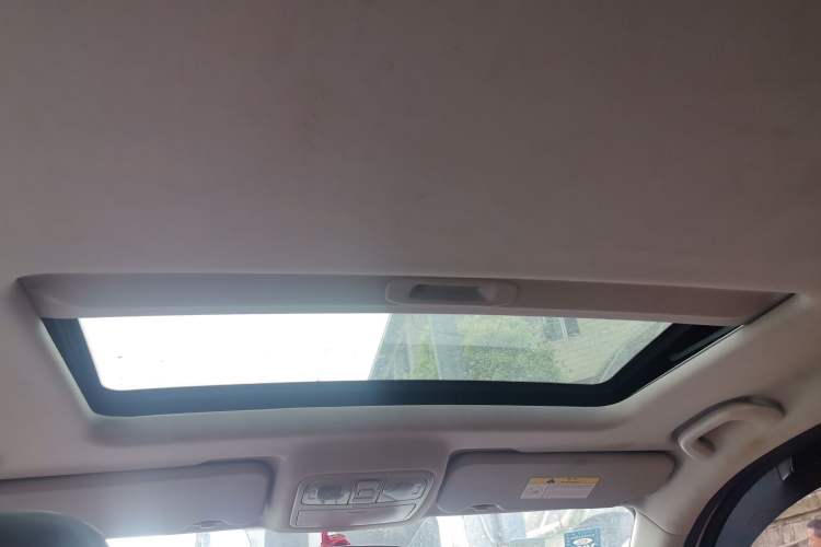 Used CHANGAN OSHAN CX70 2016 1.6L Manual Smart Connect Version Headliner