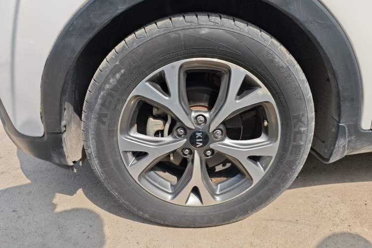 Used Kia KX3 2015 1.6L Automatic Two-Wheel Drive DLX