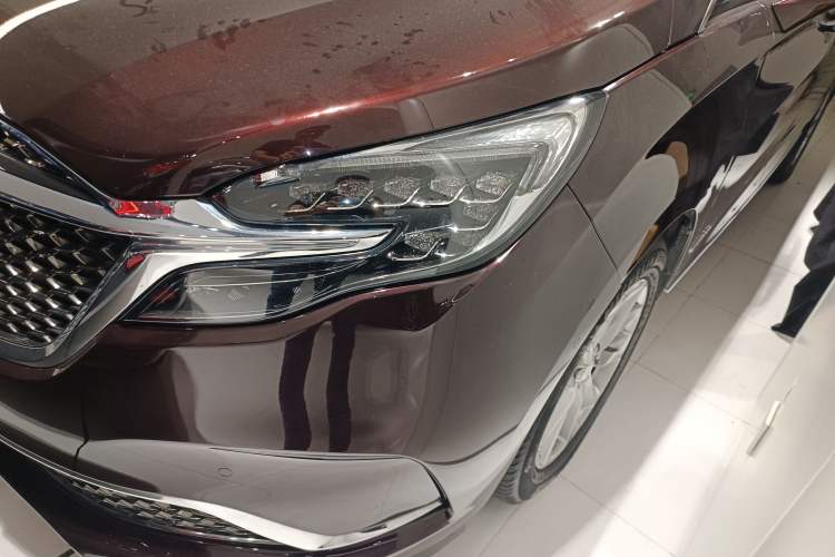 Used Buick GL8 2020 Avenir Avia Six-Seat Deluxe Edition