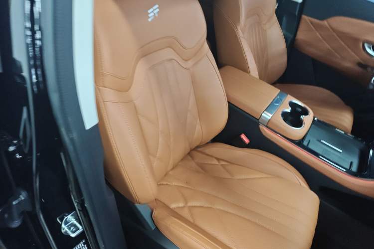 Used JETOUR Shanhai L7 2024 1.5T 120 km MAX+ 5-seater Right Front Seat