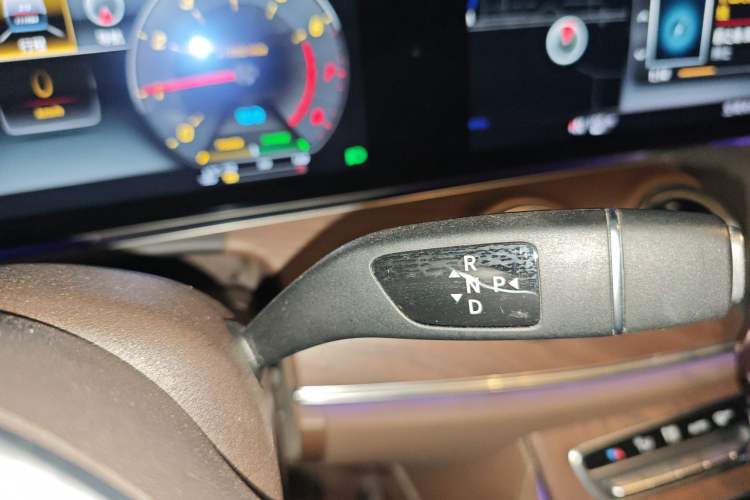 Used Mercedes-Benz E-Class 2020 E 260 L Gear Lever