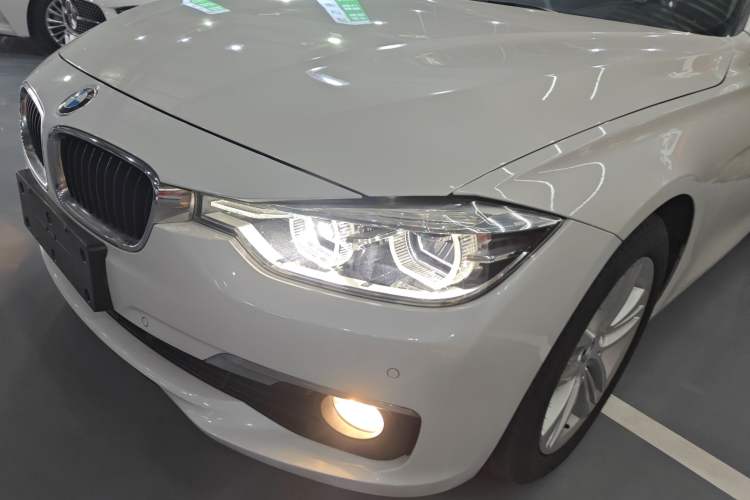 Used BMW 3 Series 2017 320Li Fashion Model
