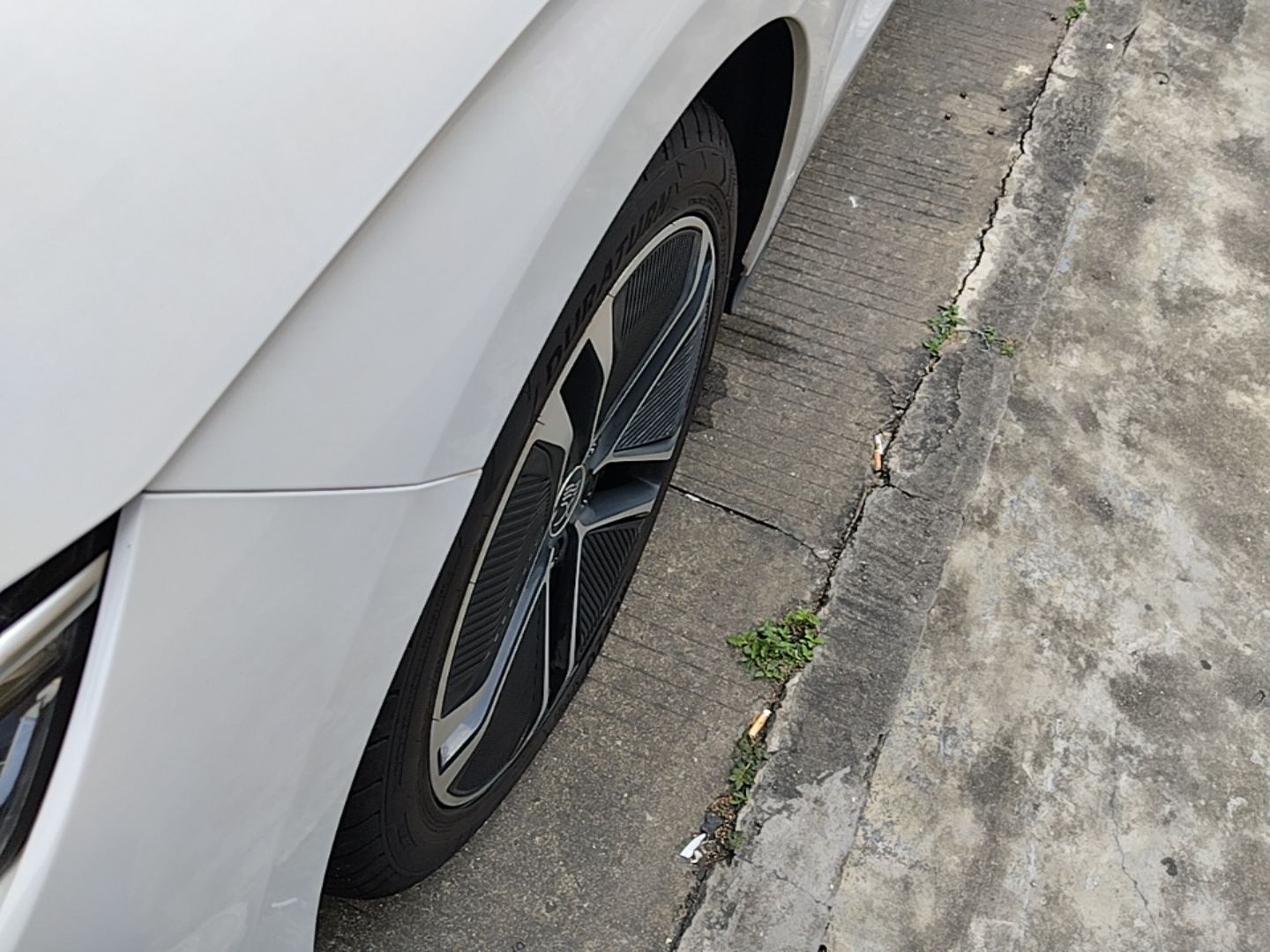 BYD Han 2023 EV Champion Edition 605KM Front-Drive Premium Model — снимка 10