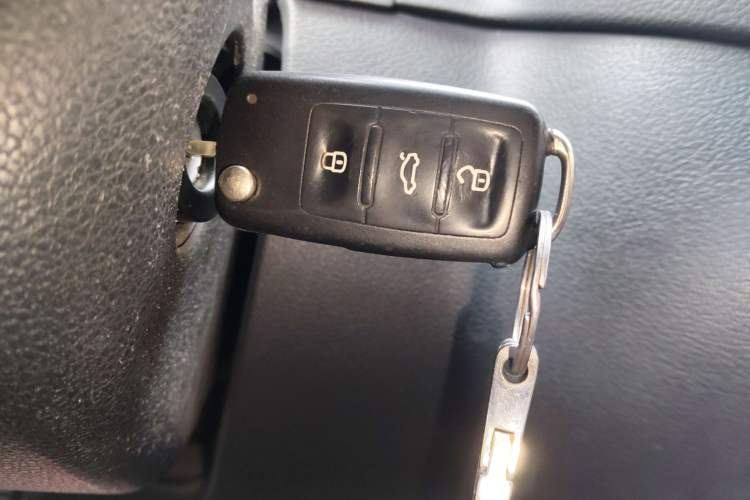 Used Volkswagen Tiguan L 2015 1.8TSI Automatic Two-Wheel Drive Trend Edition