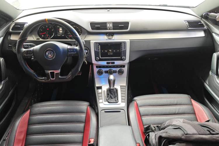 Used Volkswagen FAW-Volkswagen CC 2016 1.8TSI Luxury Model
