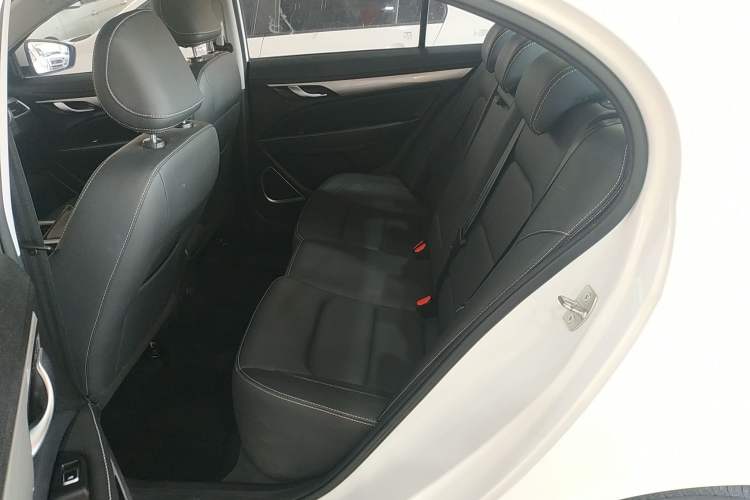 Used Geely Auto Emgrand 2020 1.5L CVT Upward Version
