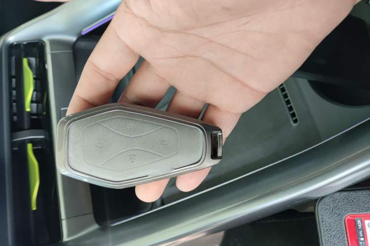 Used ARCFOX Alpha S5 2024 708MAX 200kW
