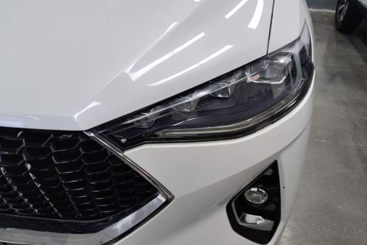 Used Haval F7 2019 2.0T Four-Wheel Drive iJoy China V Standard Left Front Headlight