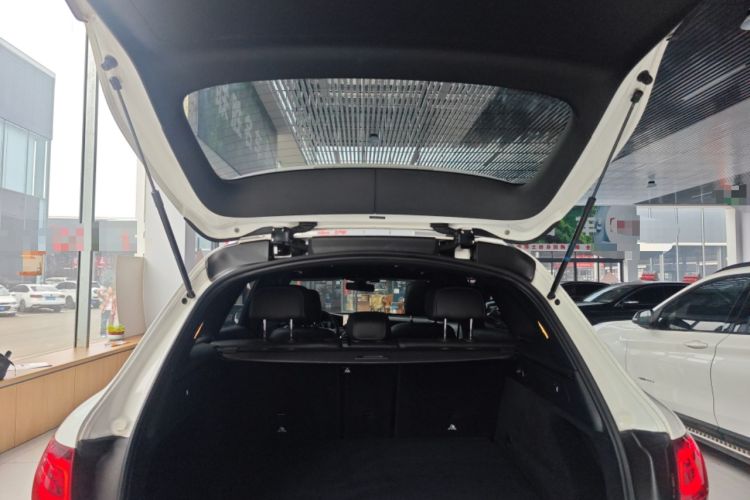 Used Mercedes-Benz GLC 2021 GLC 260 L 4MATIC Dynamic Edition
